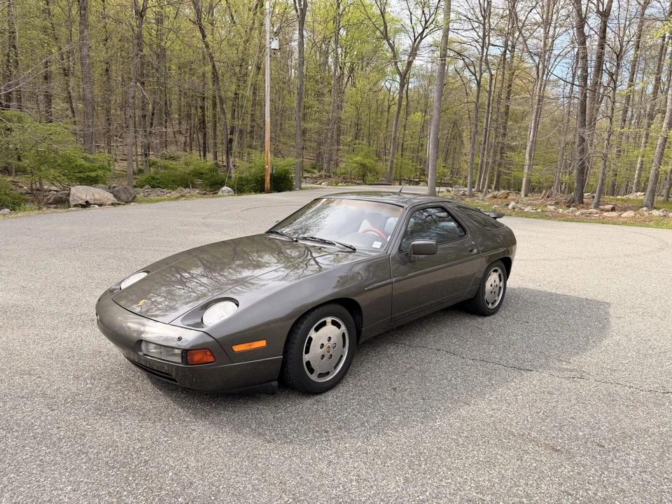 1989 Porsche 928 S4 - Image 12 of 31