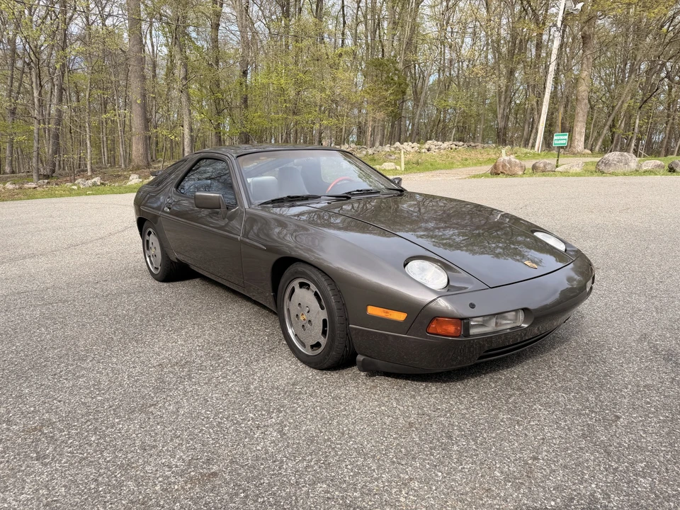 1989 Porsche 928 S4 - Image 28 of 31