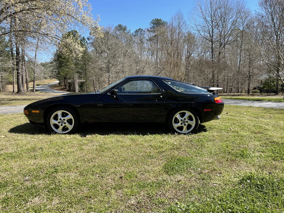 1989 Porsche 928 S4 - Image 5 of 31