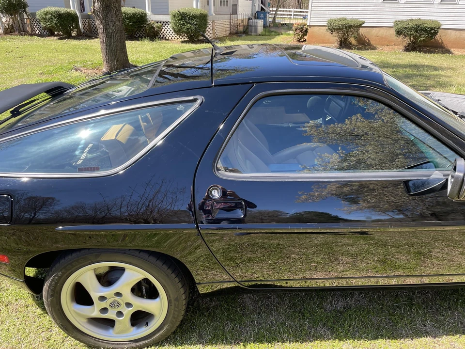1989 Porsche 928 S4 - Image 21 of 31