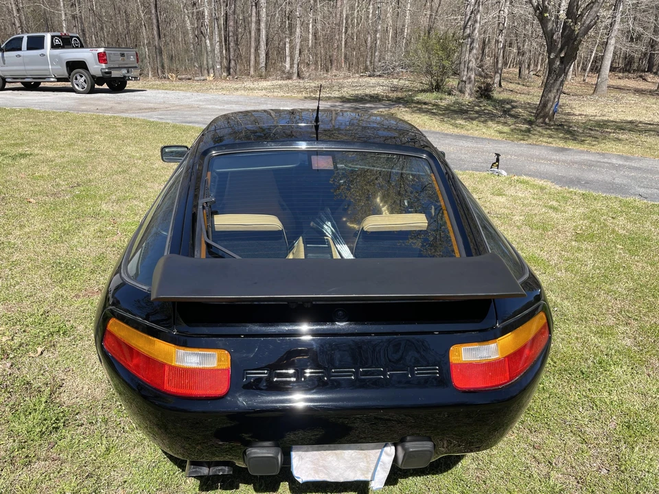1989 Porsche 928 S4 - Image 18 of 31