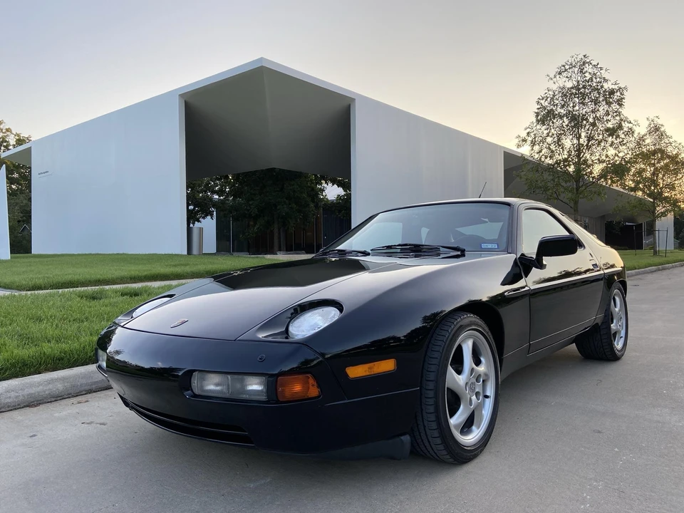 1989 Porsche 928 S4 - Image 3 of 31