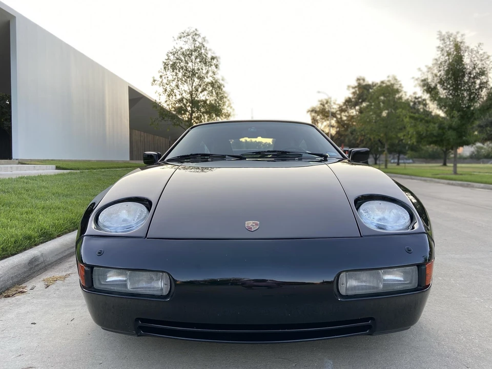 1989 Porsche 928 S4 - Image 10 of 31
