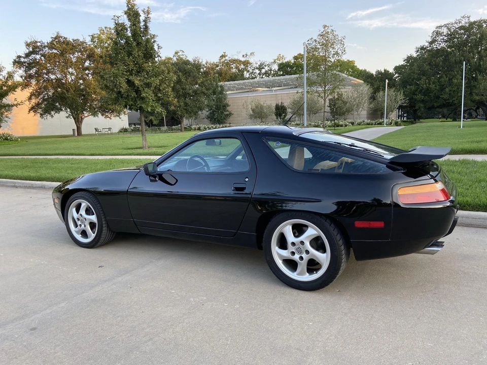 1989 Porsche 928 S4 - Image 29 of 31