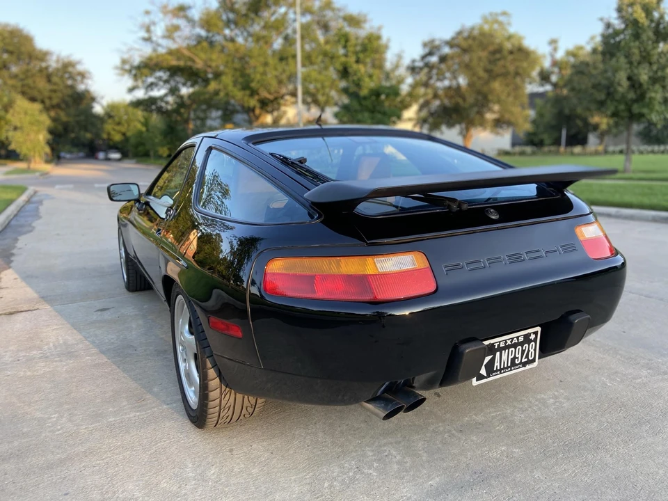 1989 Porsche 928 S4 - Image 26 of 31