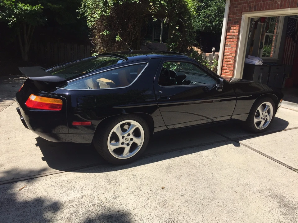 1989 Porsche 928 S4 - Image 12 of 31