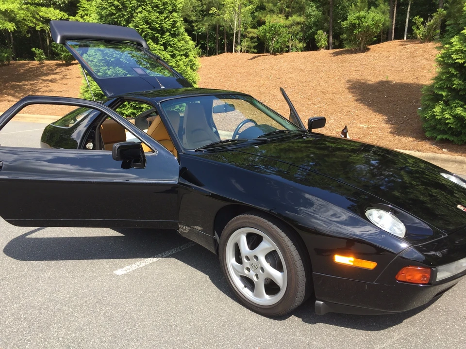 1989 Porsche 928 S4 - Image 19 of 31