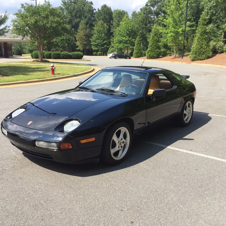 1989 Porsche 928 S4 - Image 11 of 31