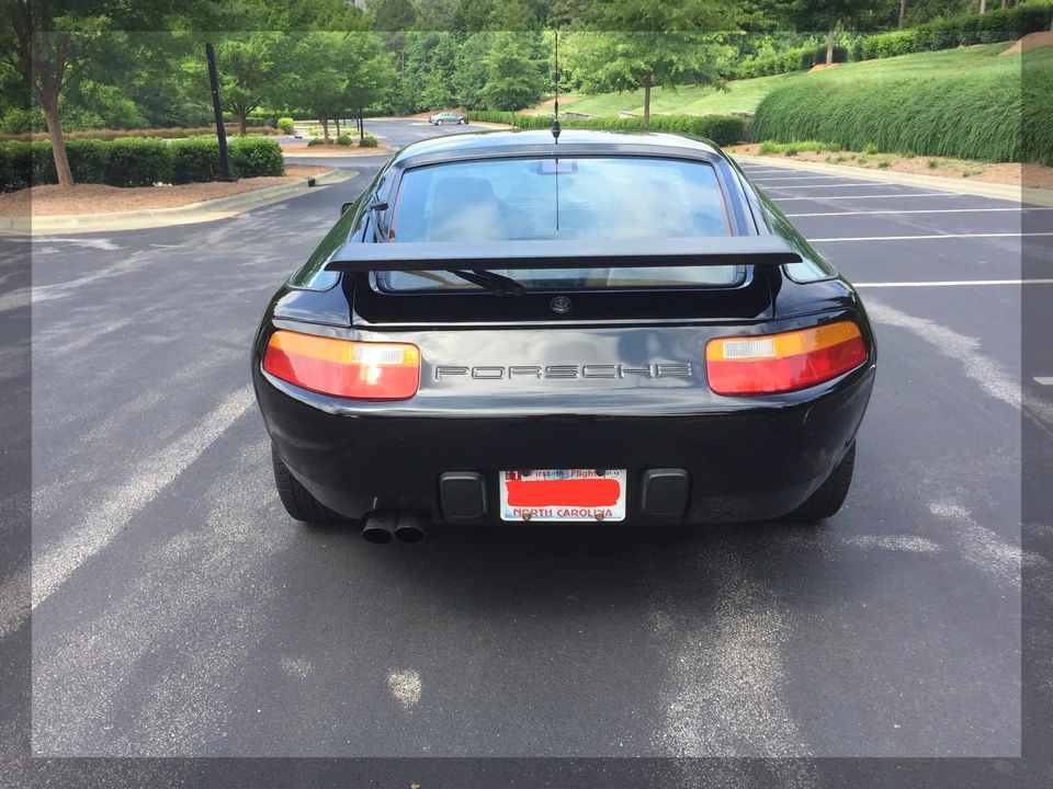 1989 Porsche 928 S4 - Image 9 of 31