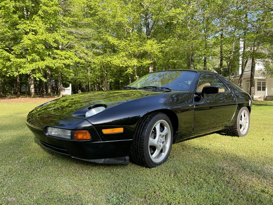 1989 Porsche 928 S4 - Image 7 of 16