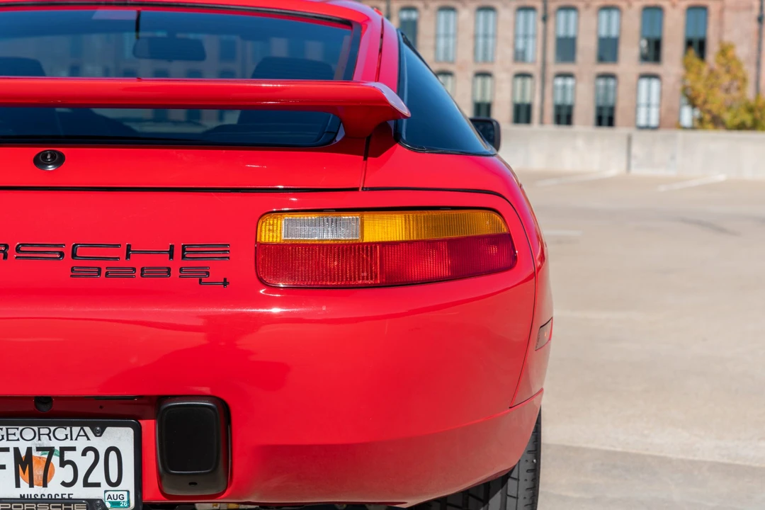 1989 Porsche 928 S4 - Image 21 of 31