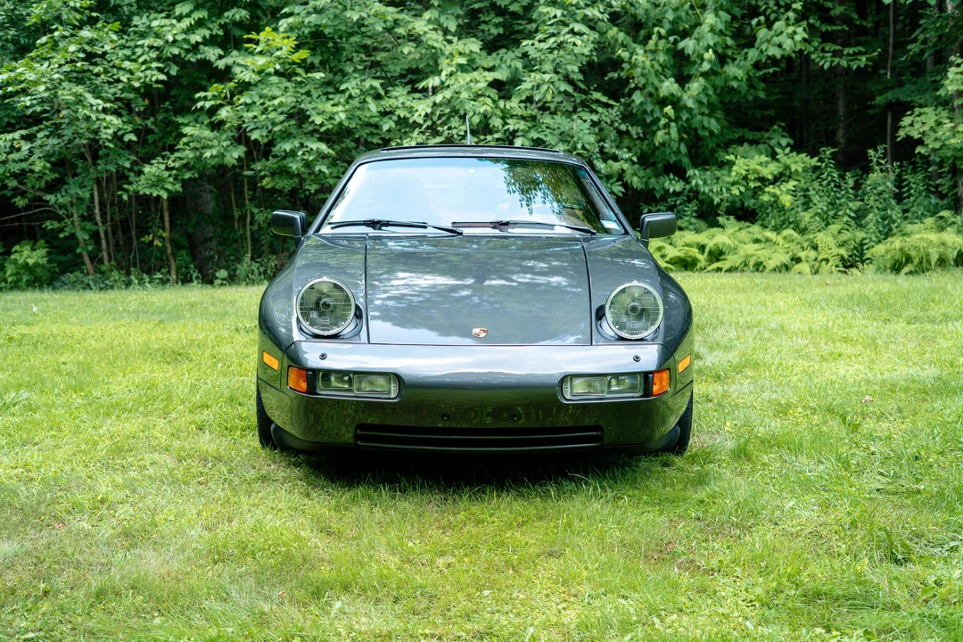 1989 Porsche 928 S4 - Image 7 of 31