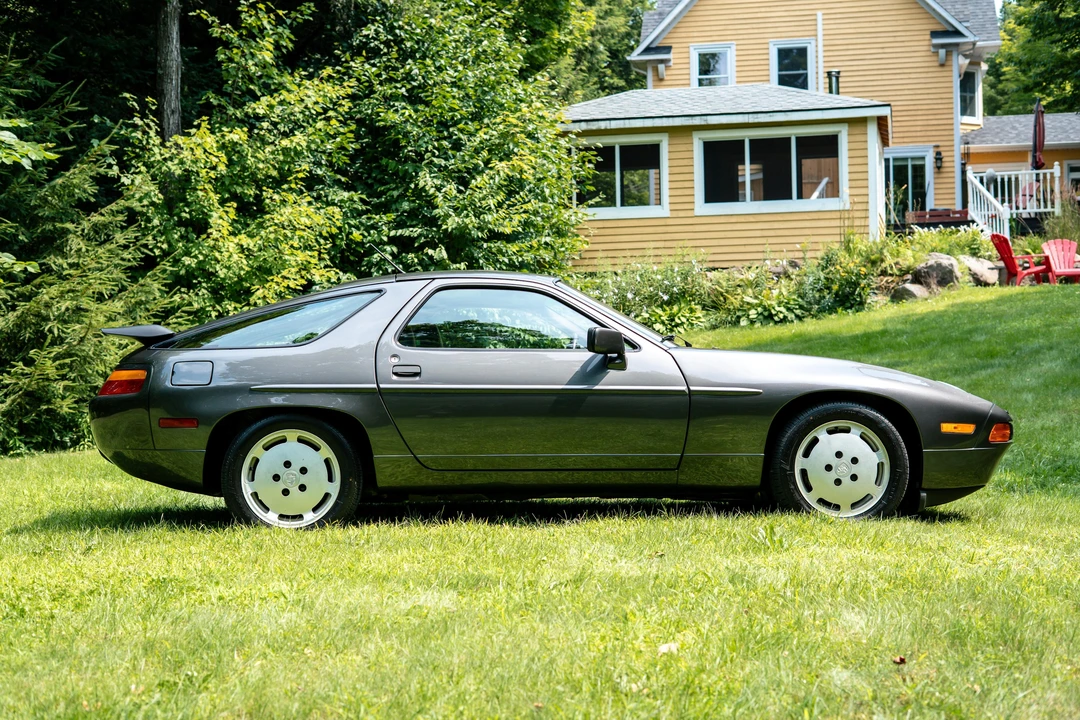 1989 Porsche 928 S4 - Image 27 of 31