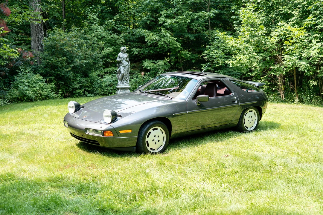 1989 Porsche 928 S4 - Image 13 of 31