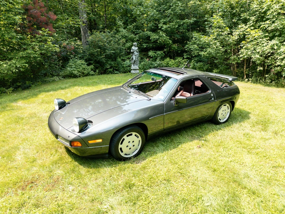 1989 Porsche 928 S4 - Image 14 of 31