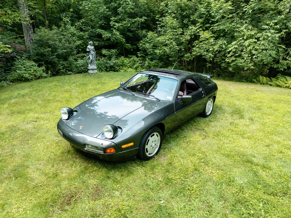 1989 Porsche 928 S4 - Image 12 of 31