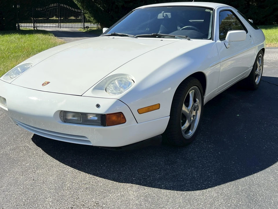 1989 Porsche 928 S4 - Image 27 of 31
