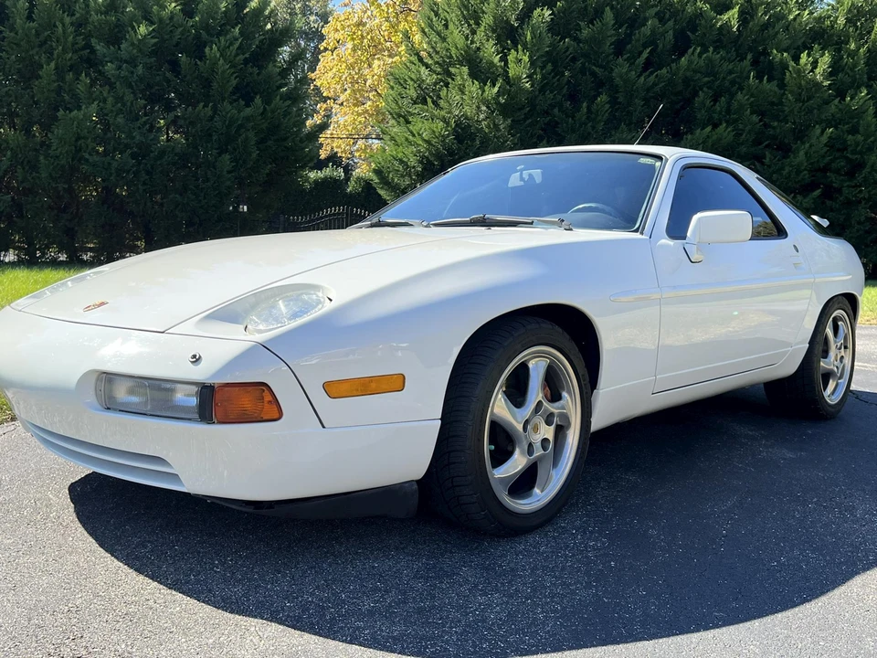 1989 Porsche 928 S4 - Image 29 of 31