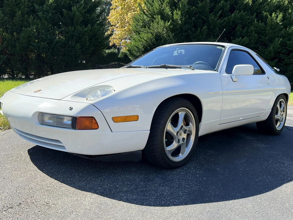 1989 Porsche 928 S4 - Image 30 of 31