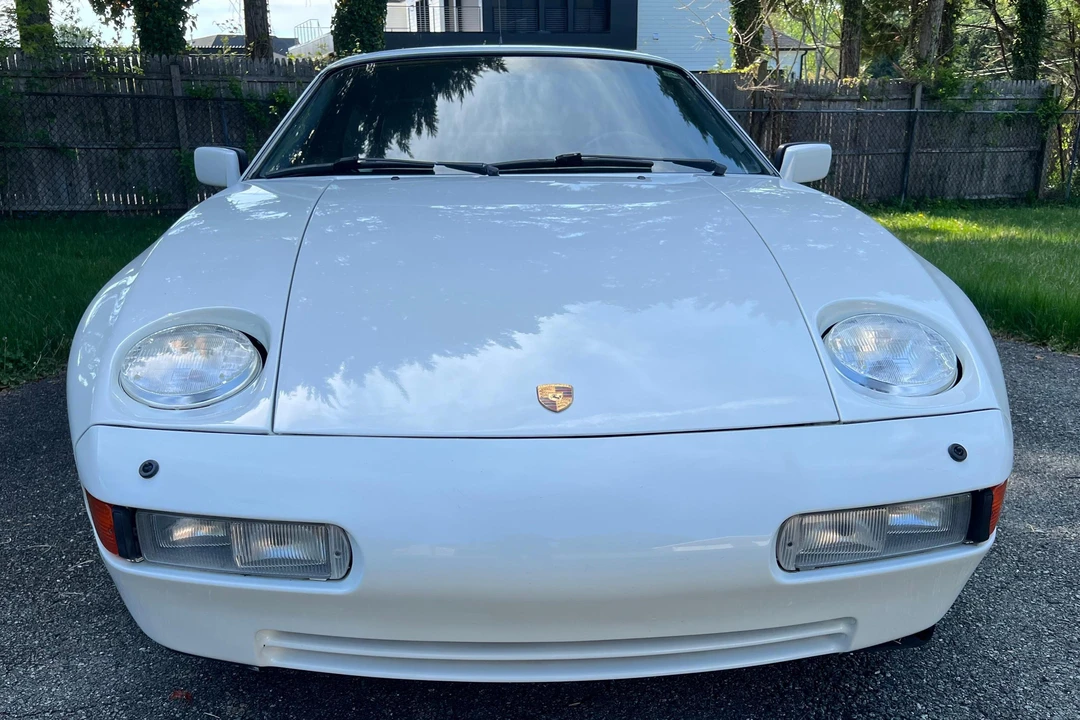 1989 Porsche 928 S4 - Image 2 of 31