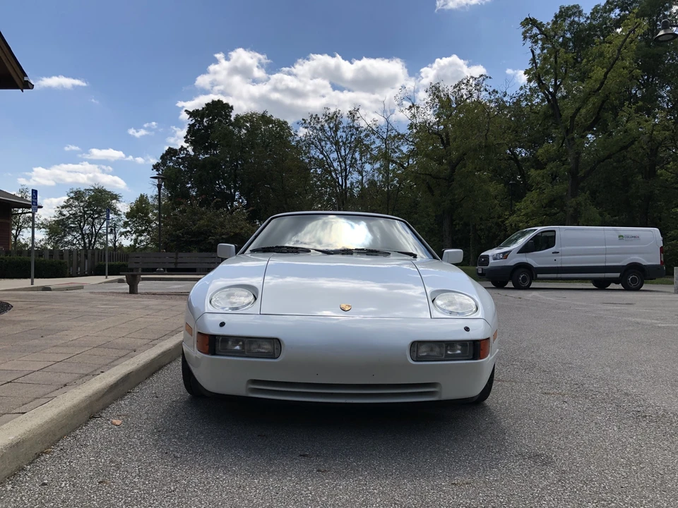 1989 Porsche 928 S4 - Image 18 of 31