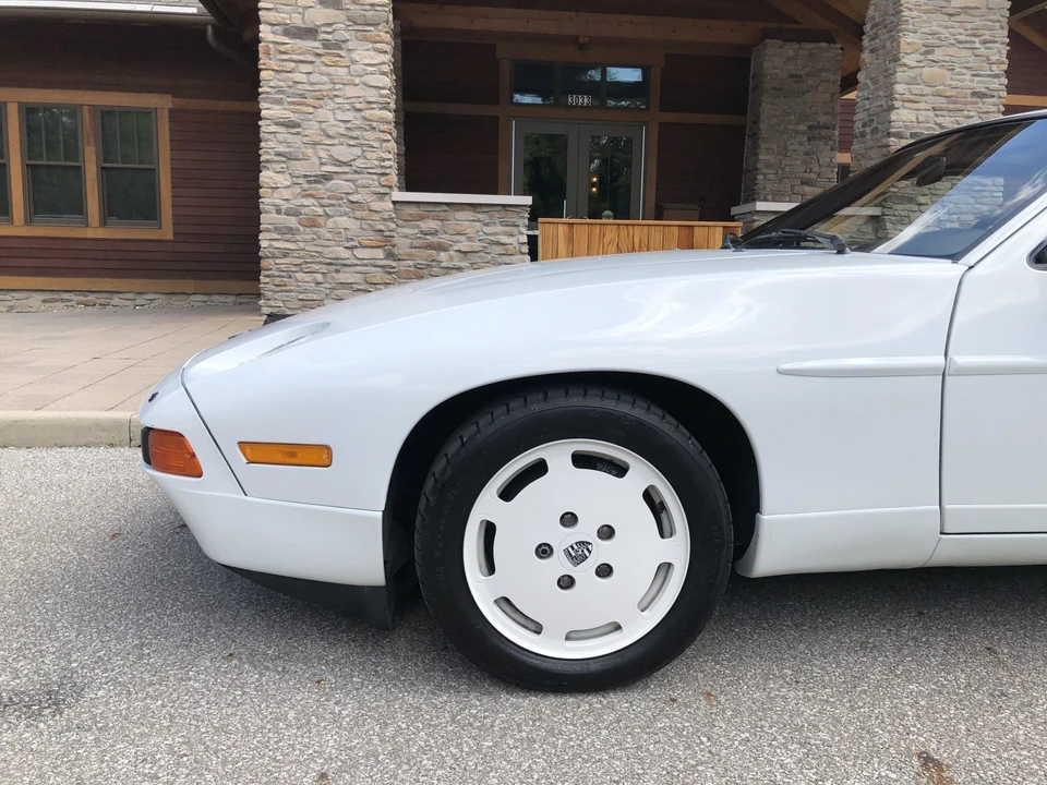 1989 Porsche 928 S4 - Image 26 of 31