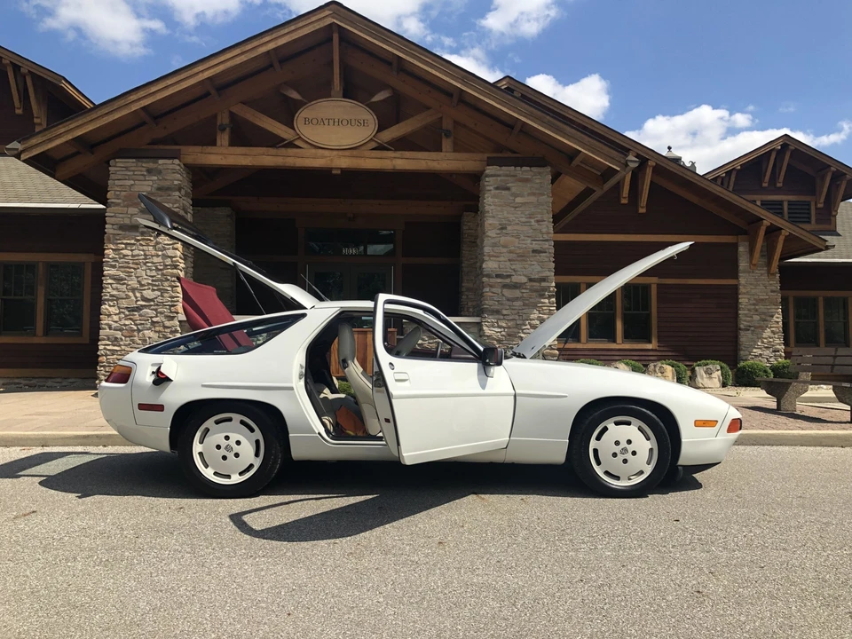 1989 Porsche 928 S4 - Image 21 of 31