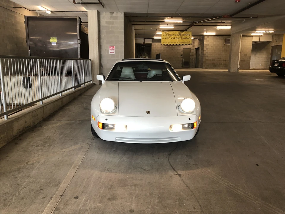 1989 Porsche 928 S4 - Image 19 of 31