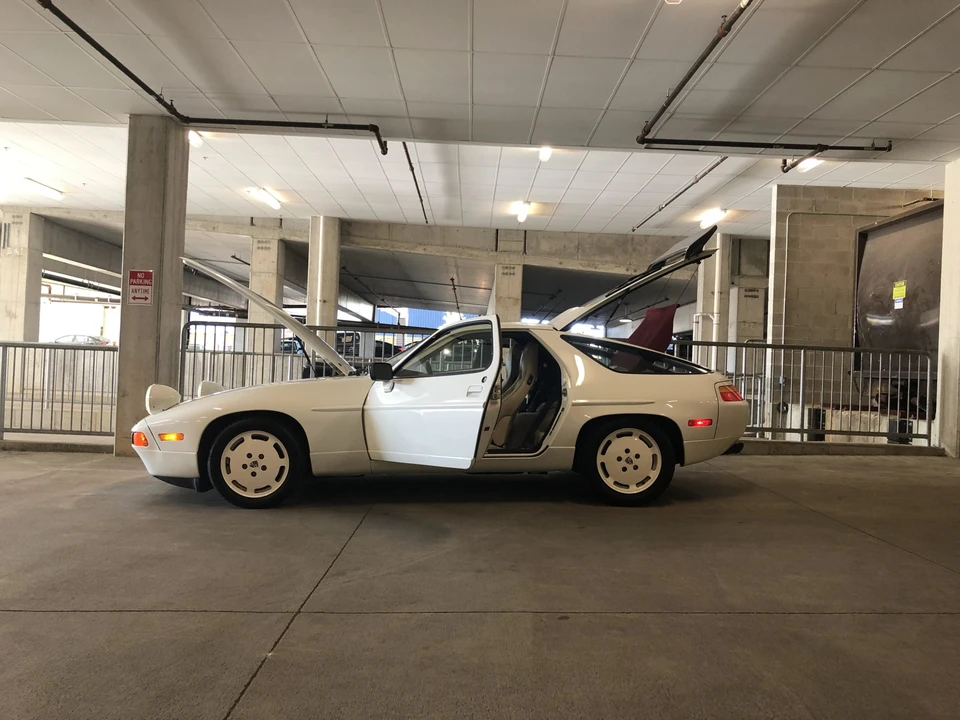 1989 Porsche 928 S4 - Image 22 of 31