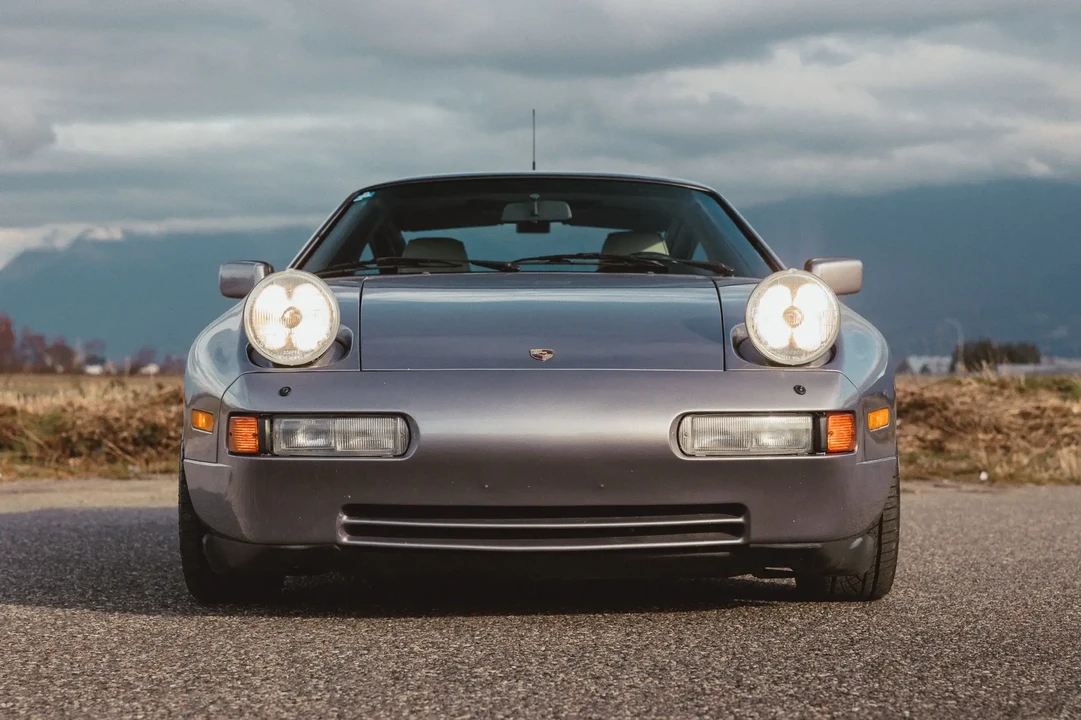 1989 Porsche 928 S4 - Image 3 of 6
