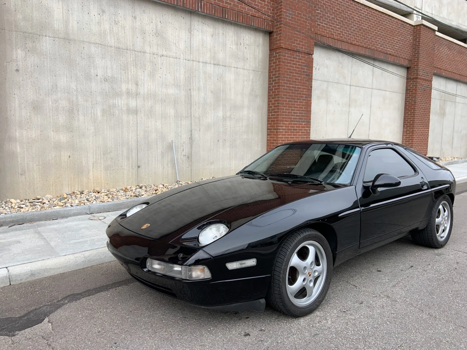 1989 Porsche 928 S4 - Image 3 of 31
