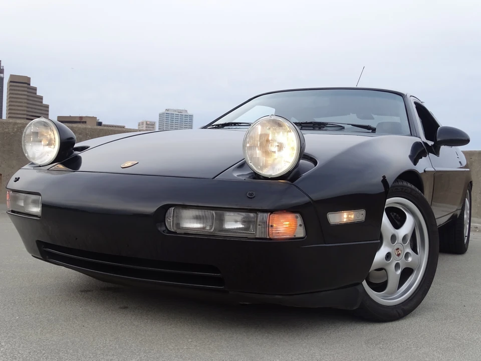 1989 Porsche 928 S4 - Image 6 of 31