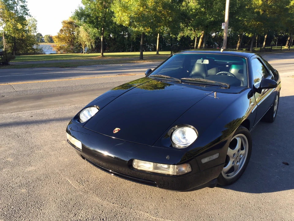 1989 Porsche 928 S4 - Image 9 of 31