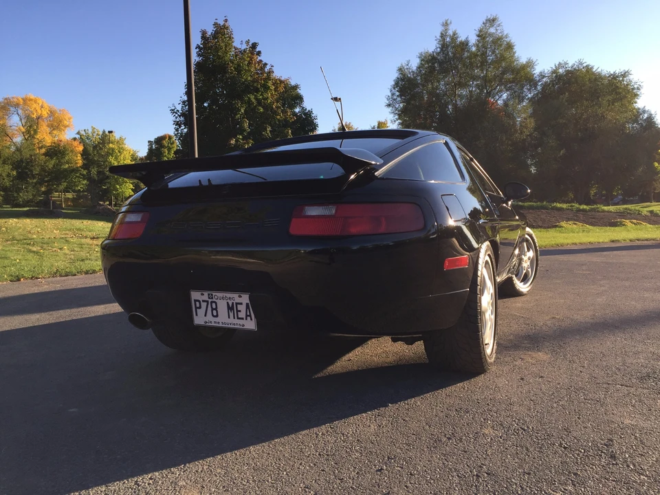 1989 Porsche 928 S4 - Image 11 of 31