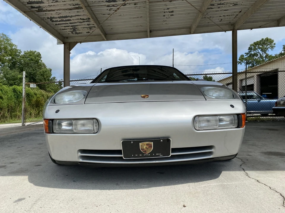 1989 Porsche 928 S4 - Image 27 of 31