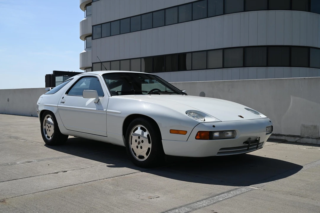 1989 Porsche 928 S4 - Image 20 of 31