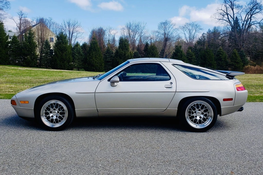 1989 Porsche 928 S4 - Image 31 of 31