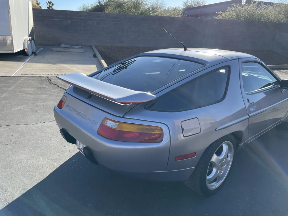 1989 Porsche 928 S4 - Image 23 of 31