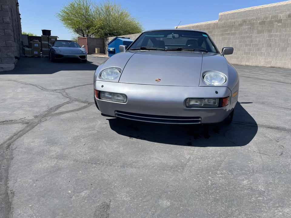 1989 Porsche 928 S4 - Image 17 of 31