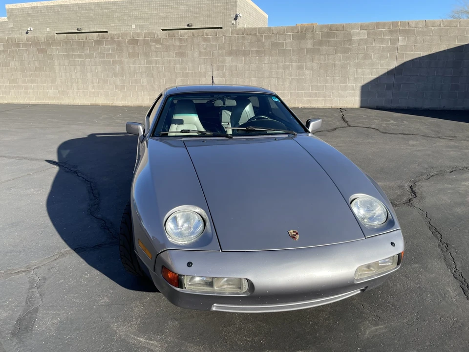 1989 Porsche 928 S4 - Image 15 of 31