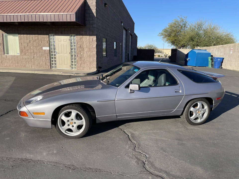 1989 Porsche 928 S4 - Image 3 of 31