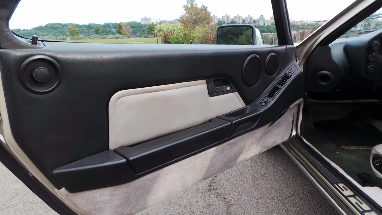 1989 Porsche 928 S4 - Image 27 of 31