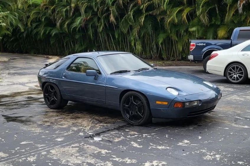 1989 Porsche 928 S4 - Image 15 of 31