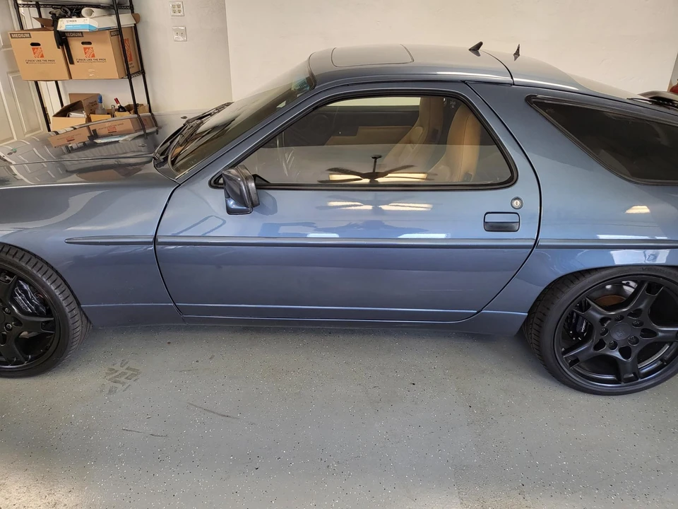 1989 Porsche 928 S4 - Image 30 of 31