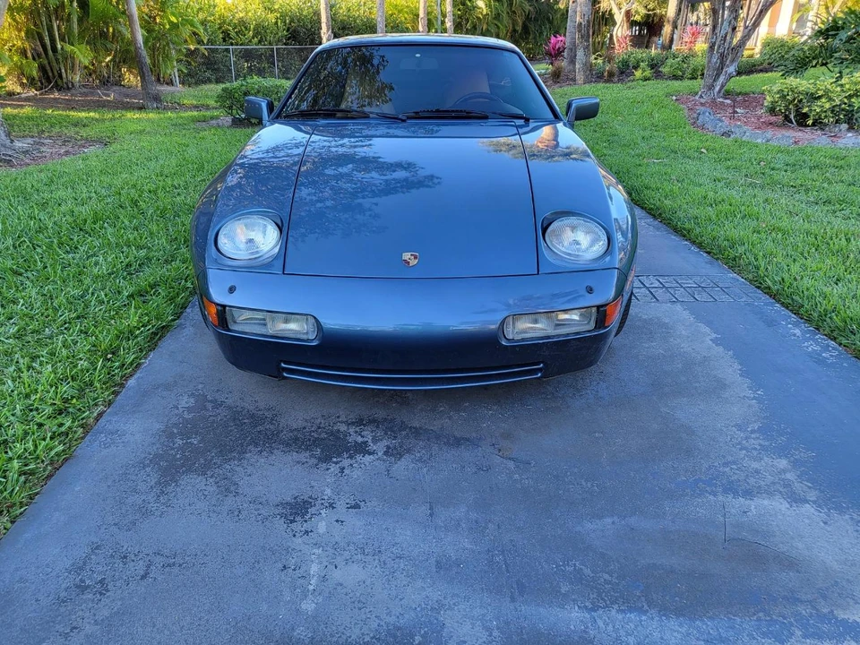 1989 Porsche 928 S4 - Image 8 of 31