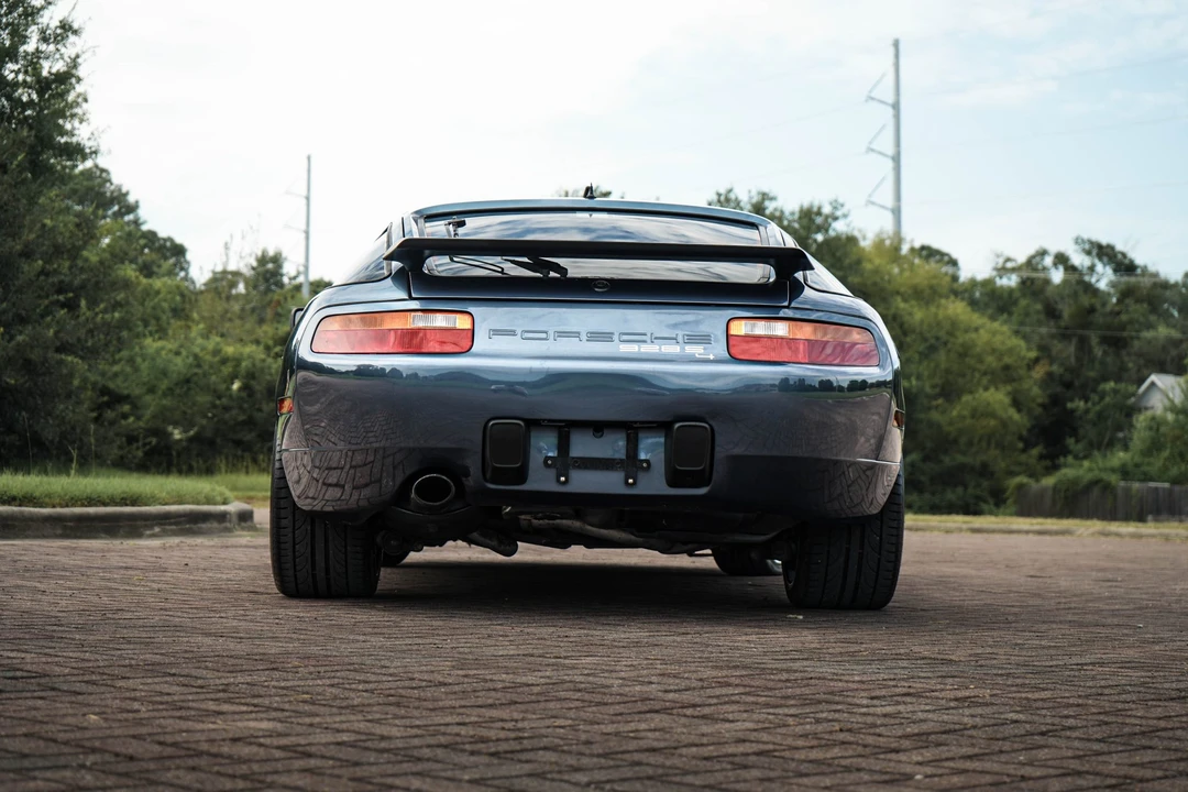 1989 Porsche 928 S4 - Image 9 of 31