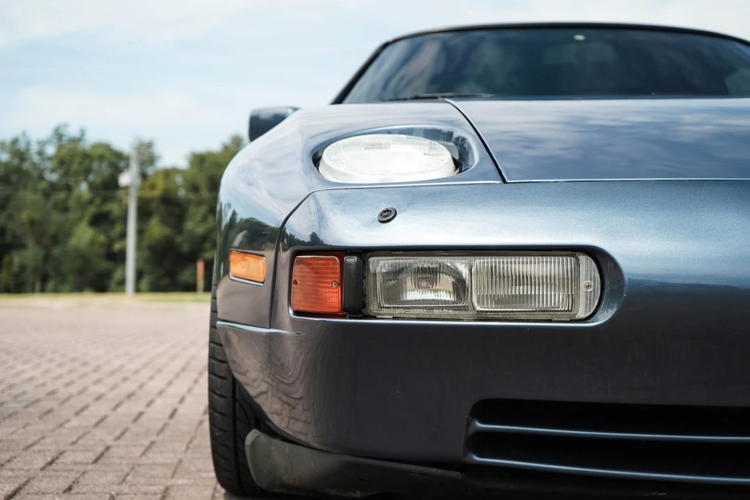 1989 Porsche 928 S4 - Image 25 of 31
