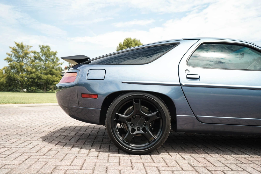 1989 Porsche 928 S4 - Image 22 of 31
