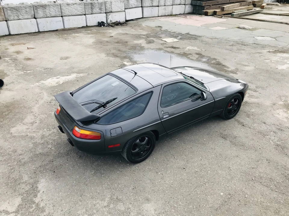 1989 Porsche 928 S4 - Image 14 of 31