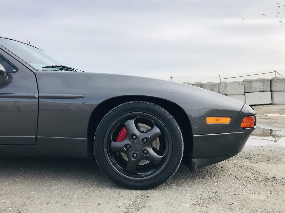 1989 Porsche 928 S4 - Image 30 of 31